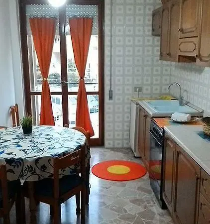 Sole Di Paglia Short Lets Pensjonat *